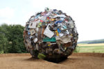 Globe (2013), Le Vent des Forêts, Fresnes-au-Mont, France, 2013 (photo: Marjolijn Dijkman)