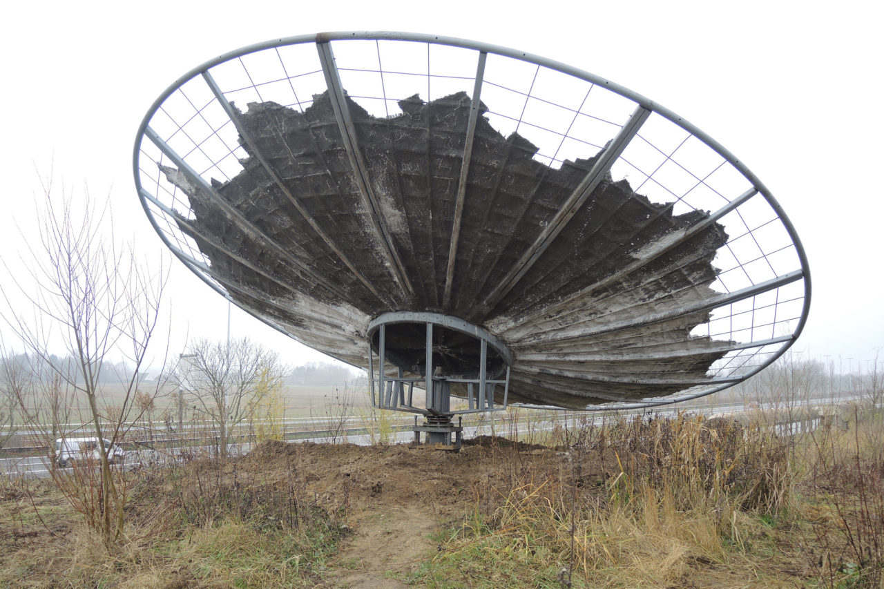 Cosmic Connection (2017), Verbeke Foundation, Kemzeke, Belgium, 2017 (photo: Maarten Vanden Eynde)