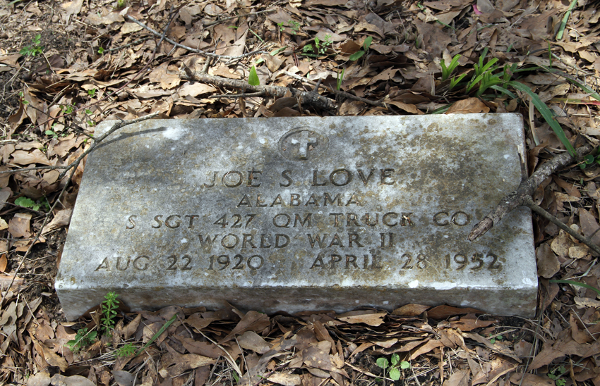 Africatown-grave2