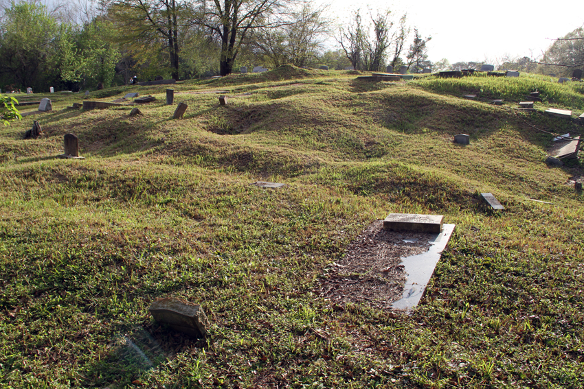 Africatown-graveyard1-web