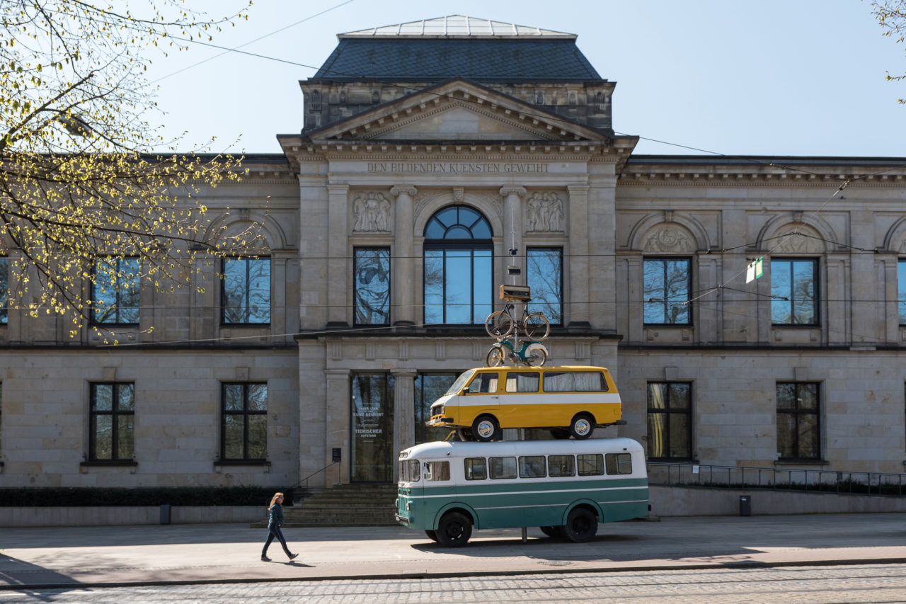 Pinpointing Progress (2018), Kunsthalle Bremen, Bremen, Germany, 2019 (photo: Melanka Helms)
